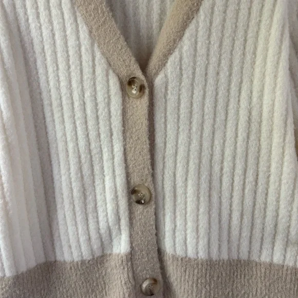 Jessica Simpson Cream and Tan Button up super soft fuzzy Cardigan sweater EUC - Picture 5 of 5